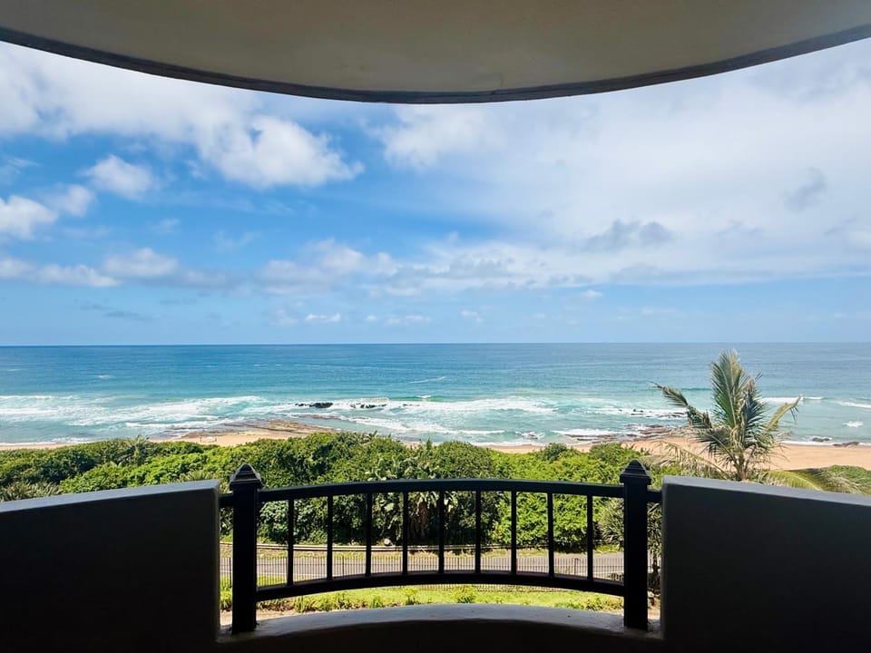 View (from property/room), Balcony/Terrace, Beach, Sea view