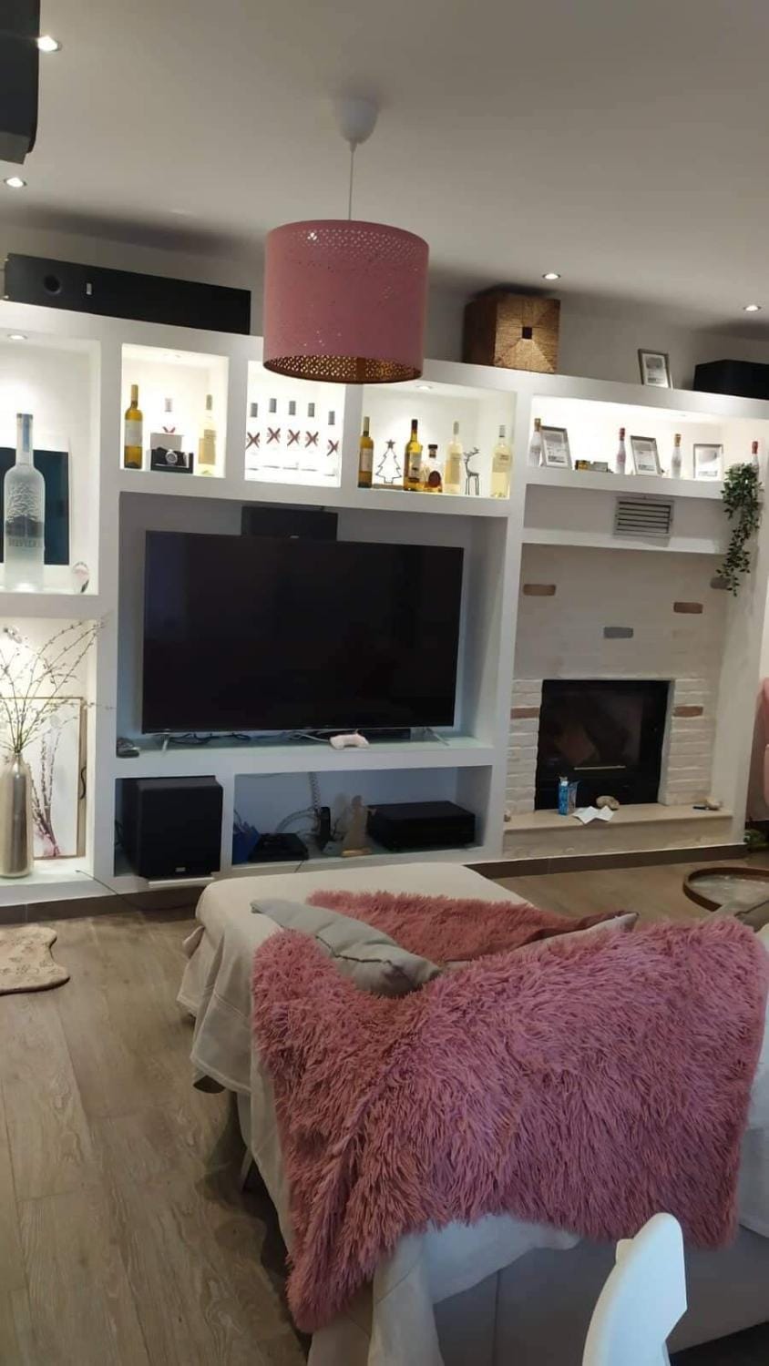 TV and multimedia, Living room, Seating area