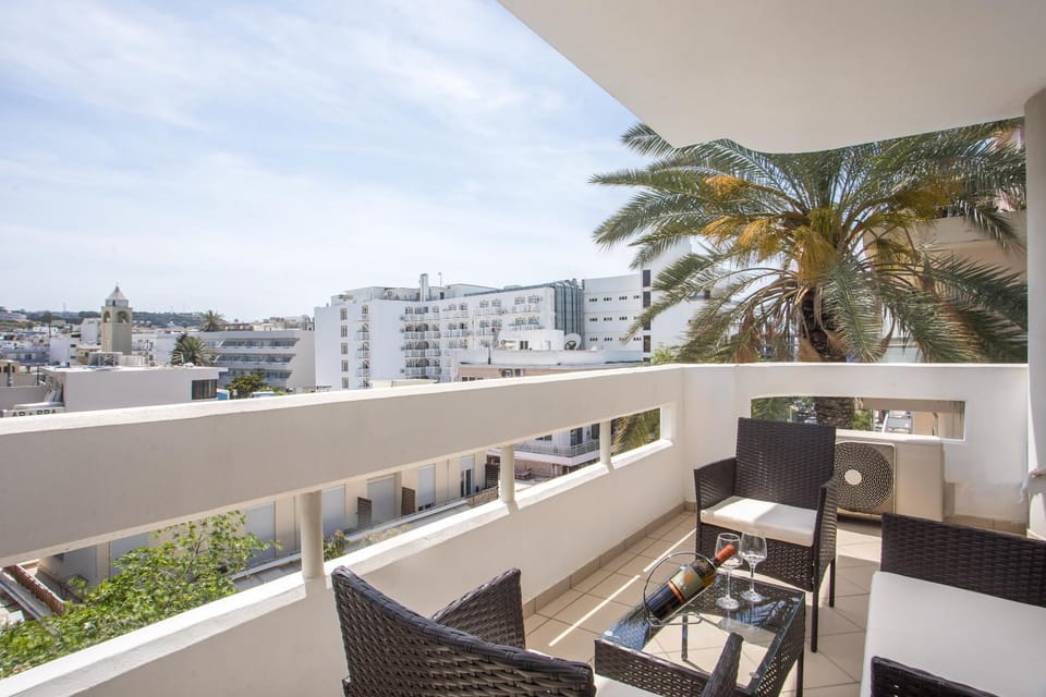 DownTown Horizon View Apartment in Rhodes