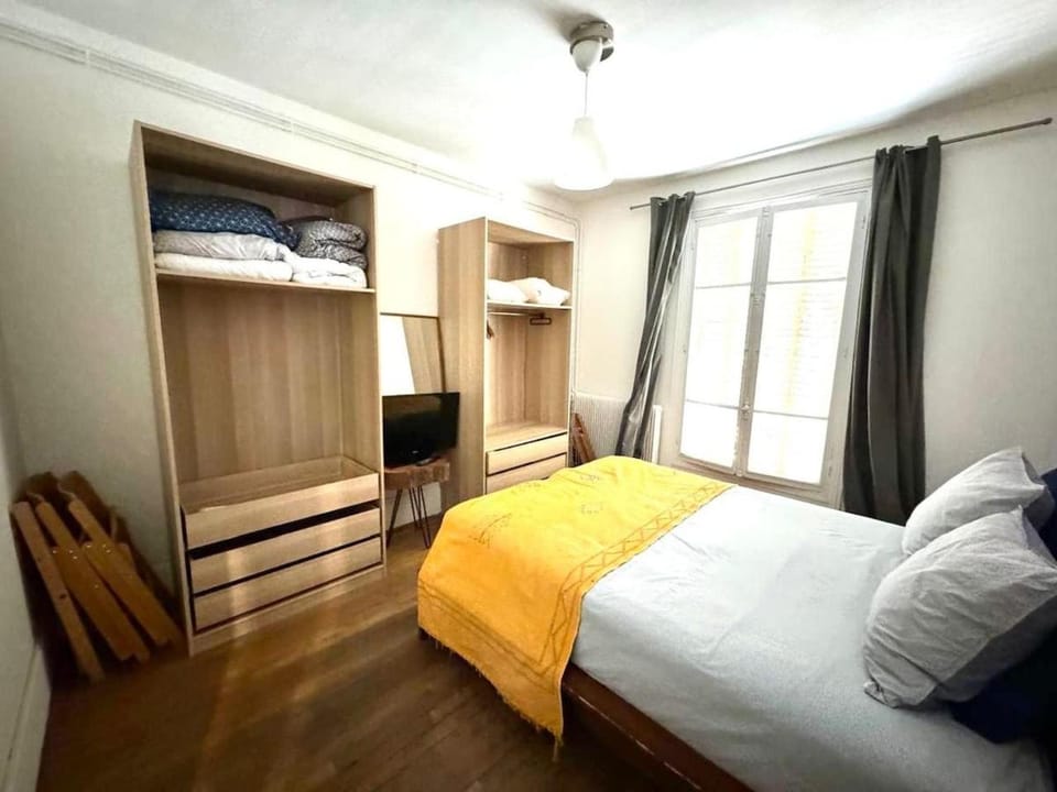 Grand F2 Roland Garros Paris Auteuil Apartment in Paris