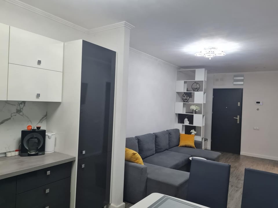 Glam Apartament Oradea Apartment in Romania