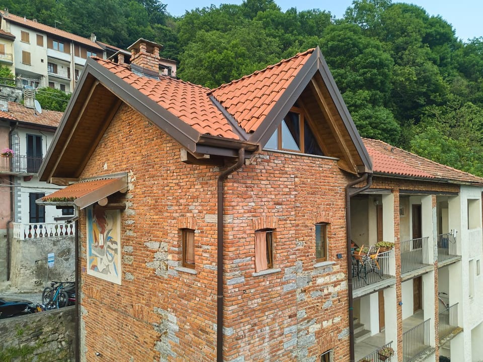 Property building, Bird's eye view