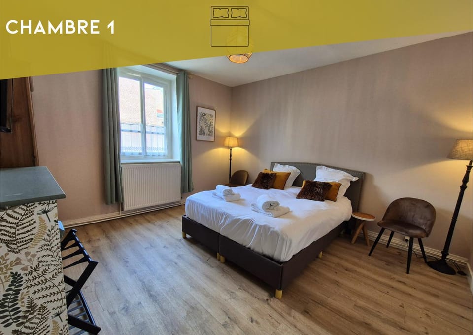 Le Nid 3 Chambres - Parking Privé - Hyper-centre Apartment in Arras
