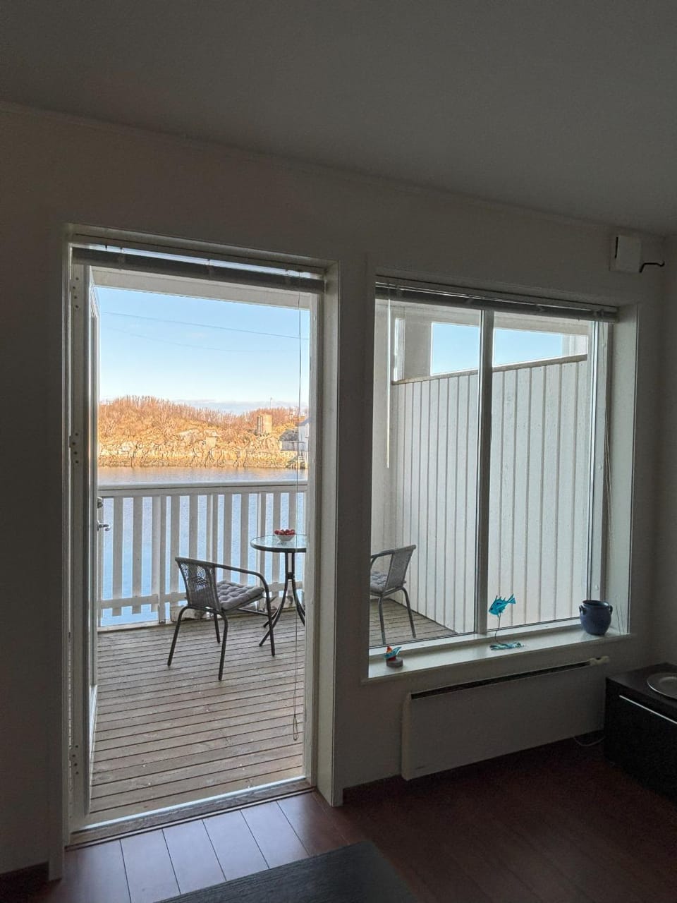 View (from property/room), Balcony/Terrace, Living room