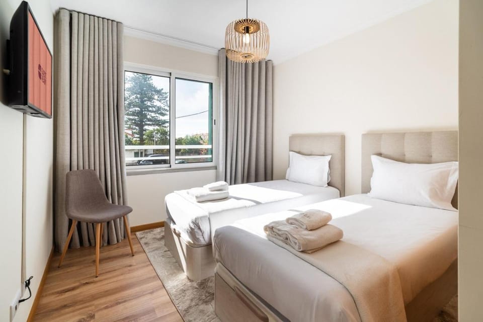 GuestReady- Charming Condo with Pool in Caniço Apartment in Caniço