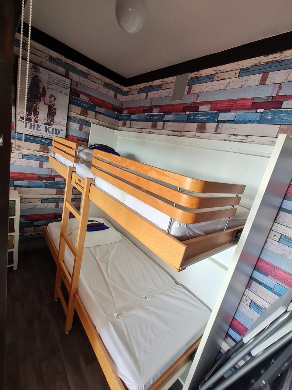 bunk bed