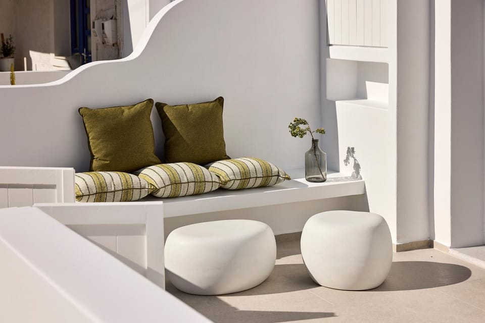 Dash Milos House in Milos