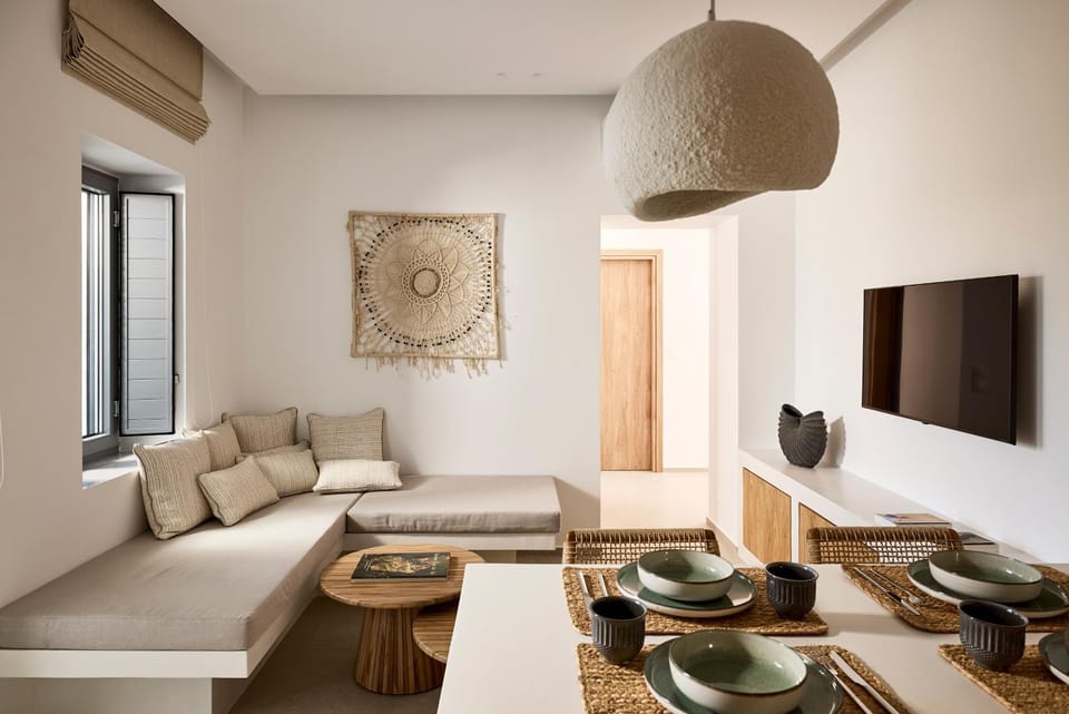 Dash Milos House in Milos