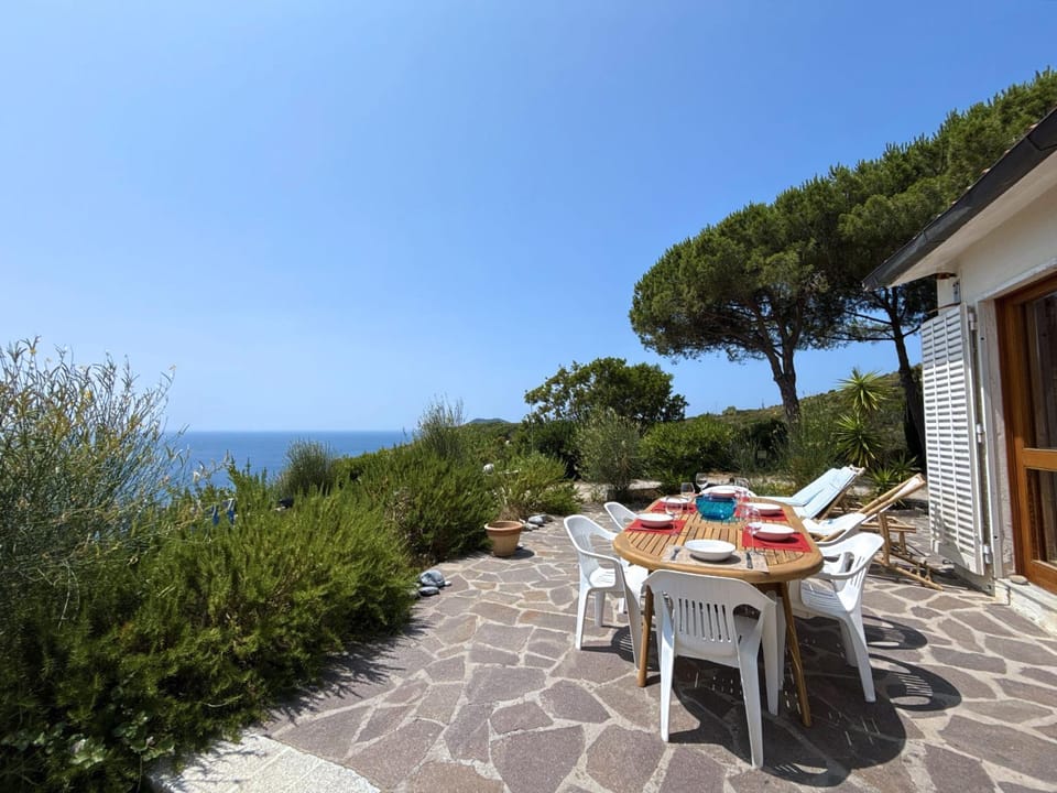 Patio, Sea view