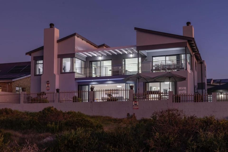 Gray Langebaan - No loadshedding House in Western Cape