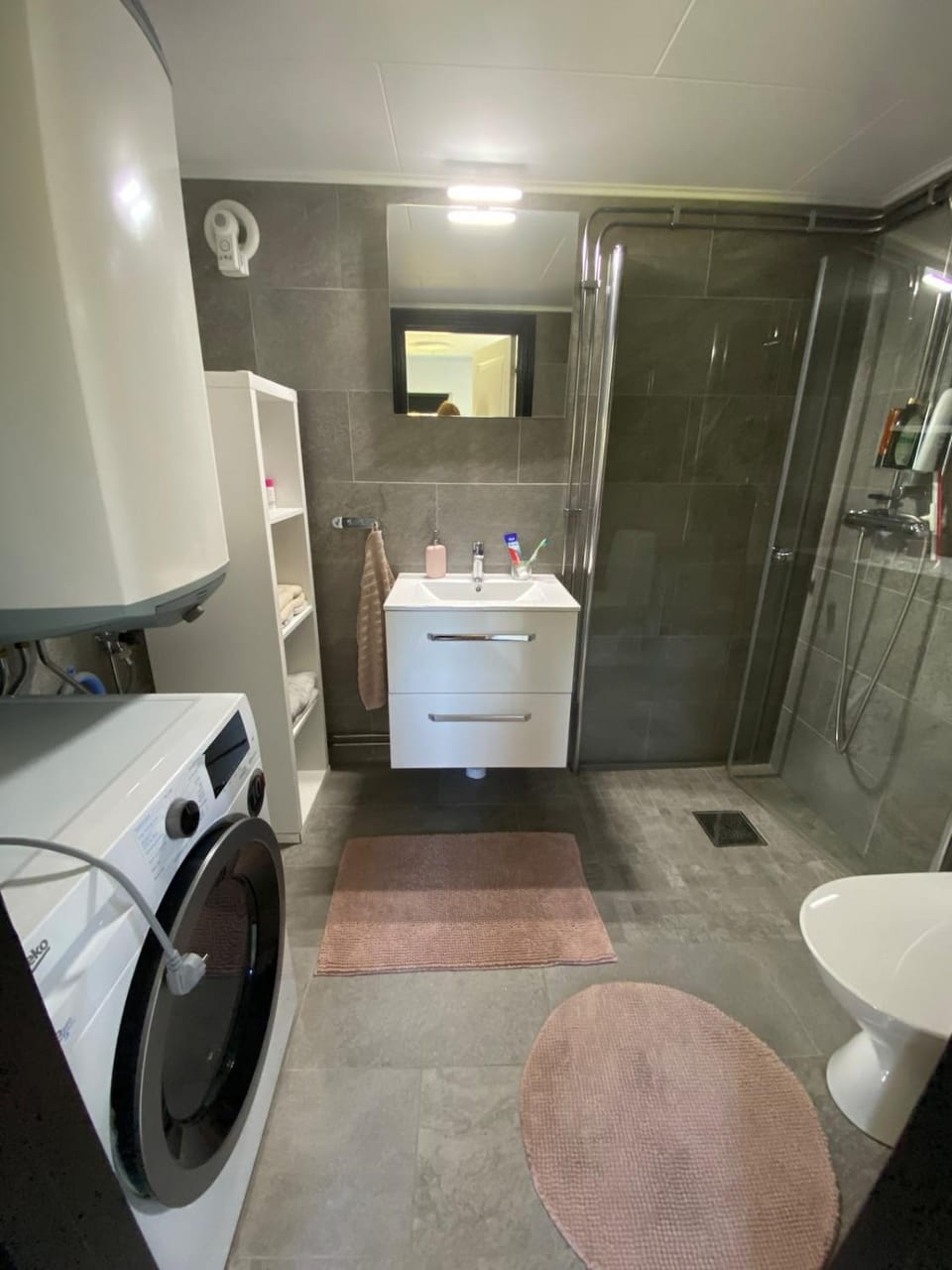 Toilet, Bathroom