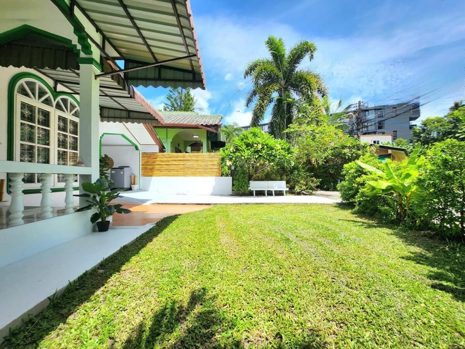 Property building, Garden, Garden view