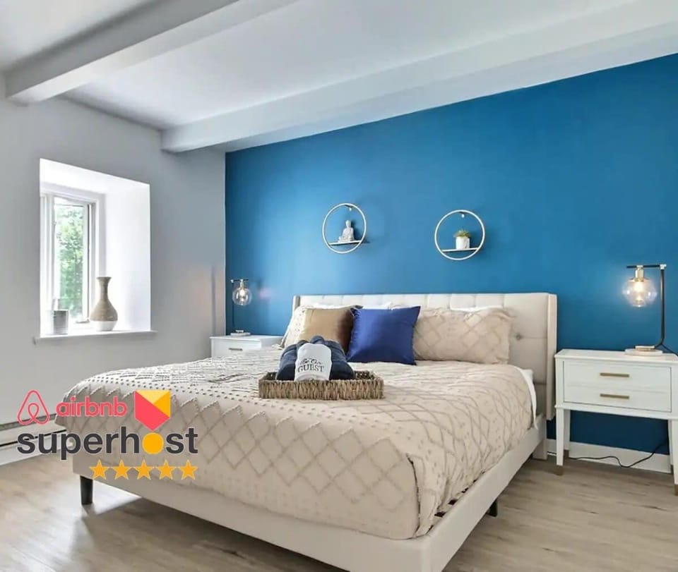 Cozy 2BR - 2 King Beds & 2 Parking - 8min to Old Town Apartment in Quebec City