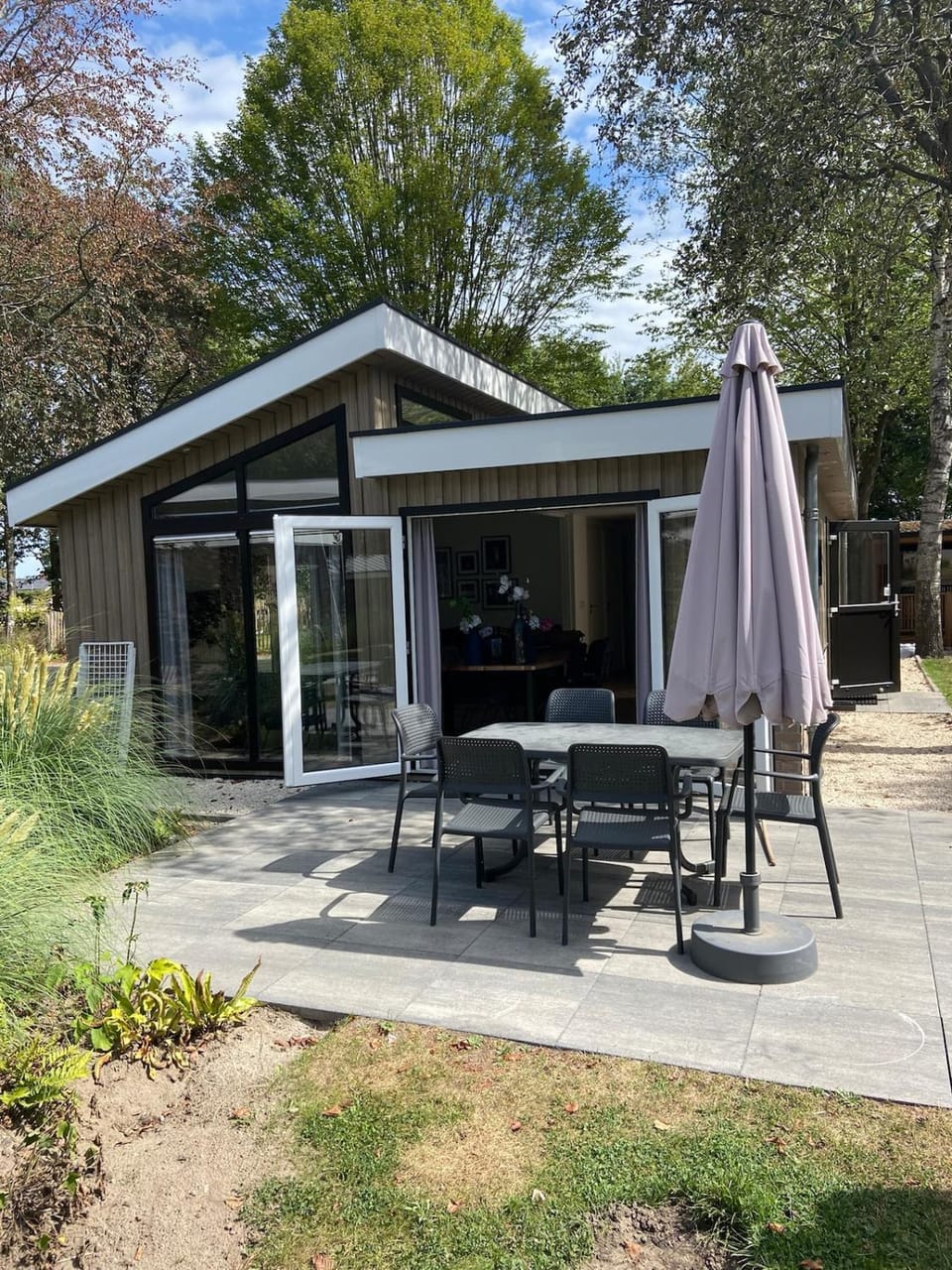 Property building, Garden, Garden view