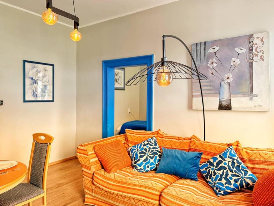 Living room, Photo of the whole room, Seating area