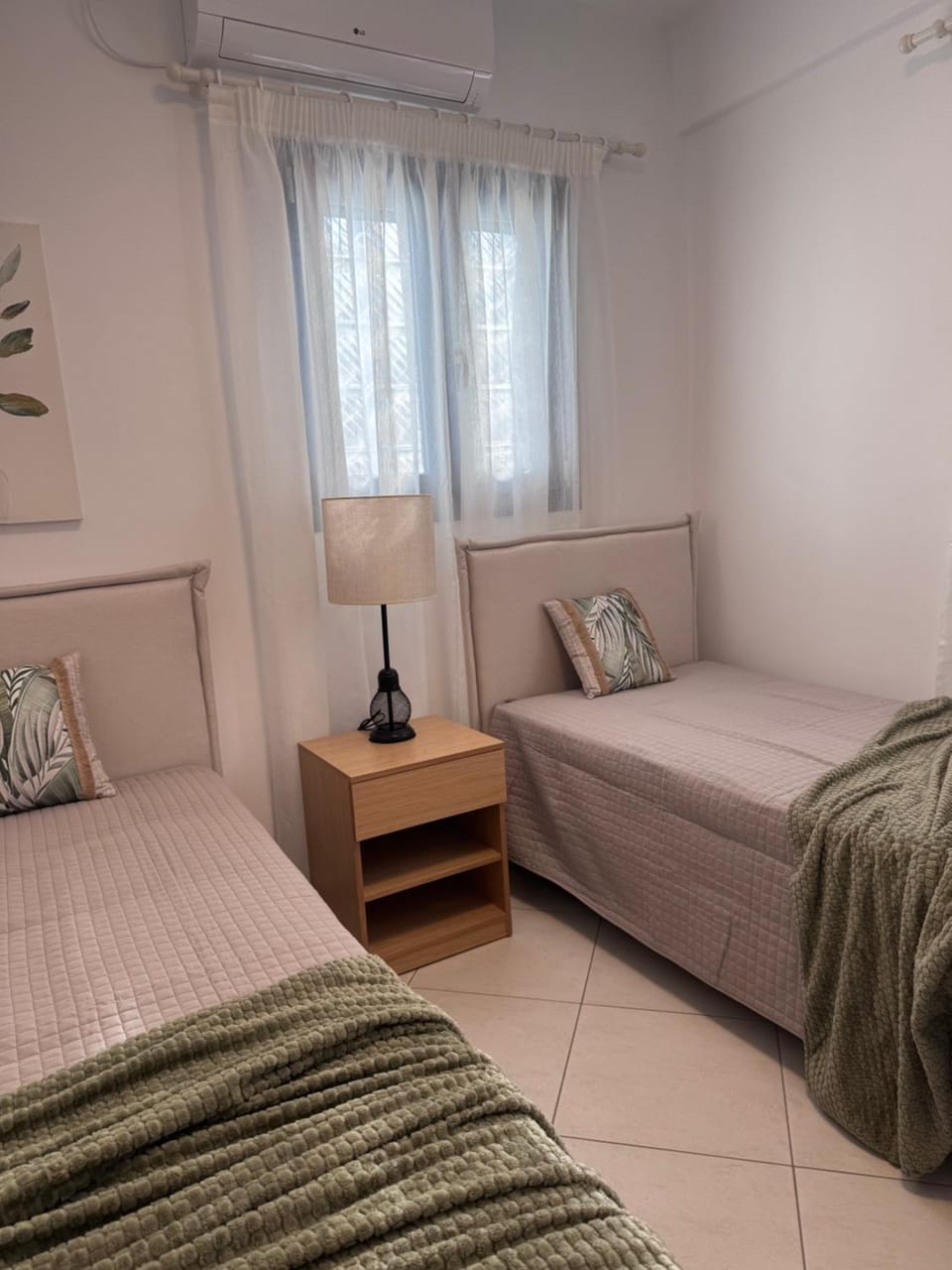 Ble Apartment in Argolis, Greece