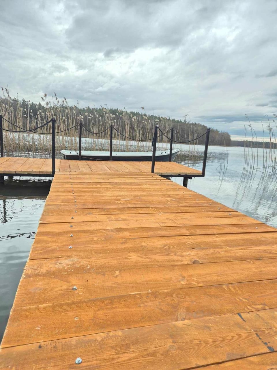 Spring, Off site, Day, Natural landscape, On site, Lake view