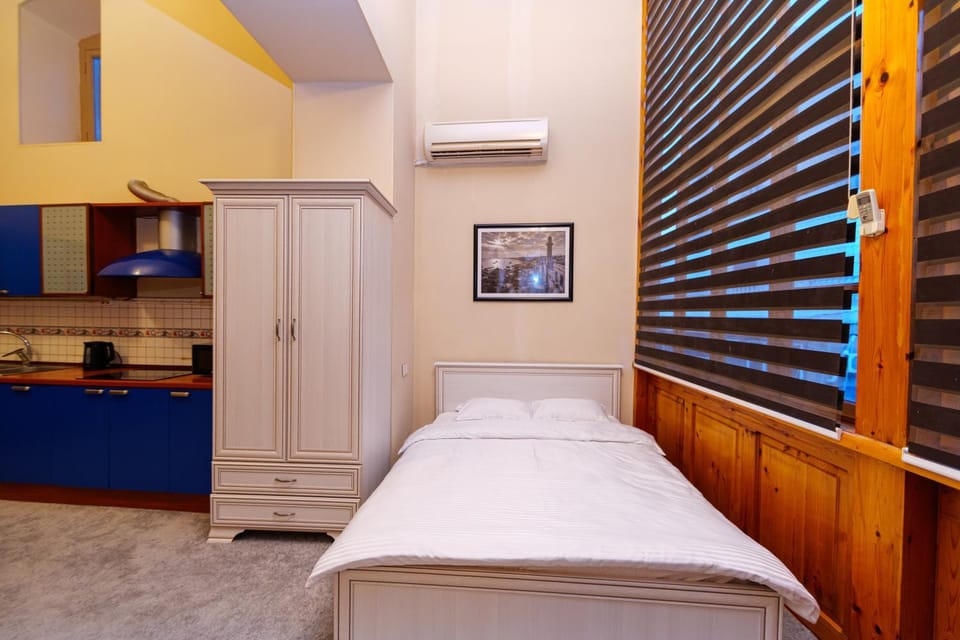 Bed, Bedroom, wardrobe