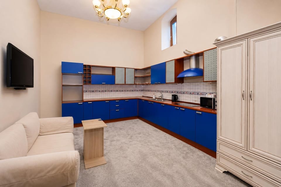 TV and multimedia, Kitchen or kitchenette