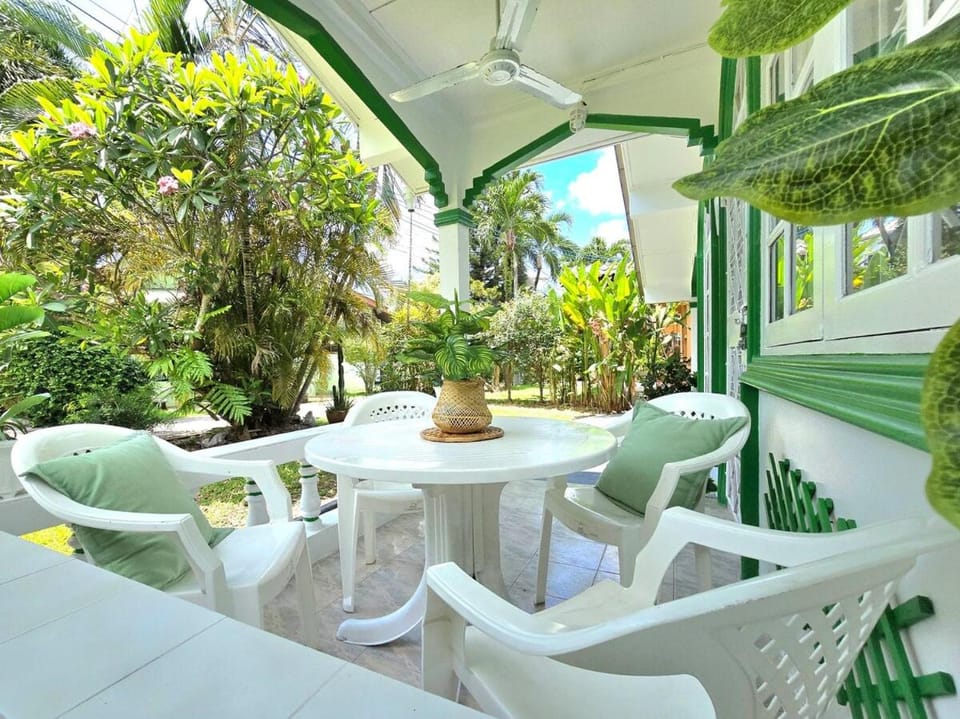 Seating area, Garden view