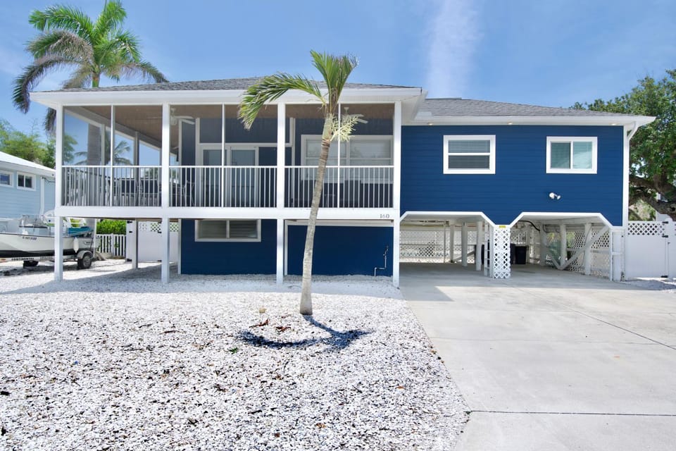Island Fun by Sun Palace Vacations House in Estero Island