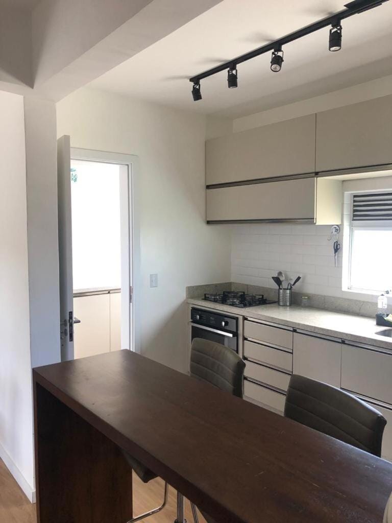 Kitchen or kitchenette, Dining area, stove