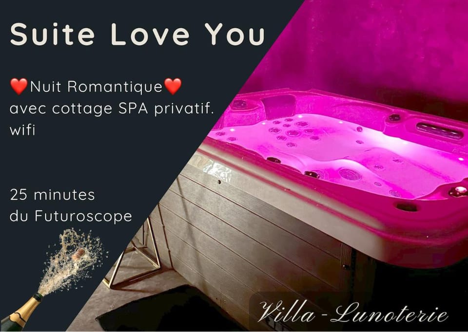 Love You Suite Romantique Spa 25min du futuroscope Apartment in Centre-Val de Loire