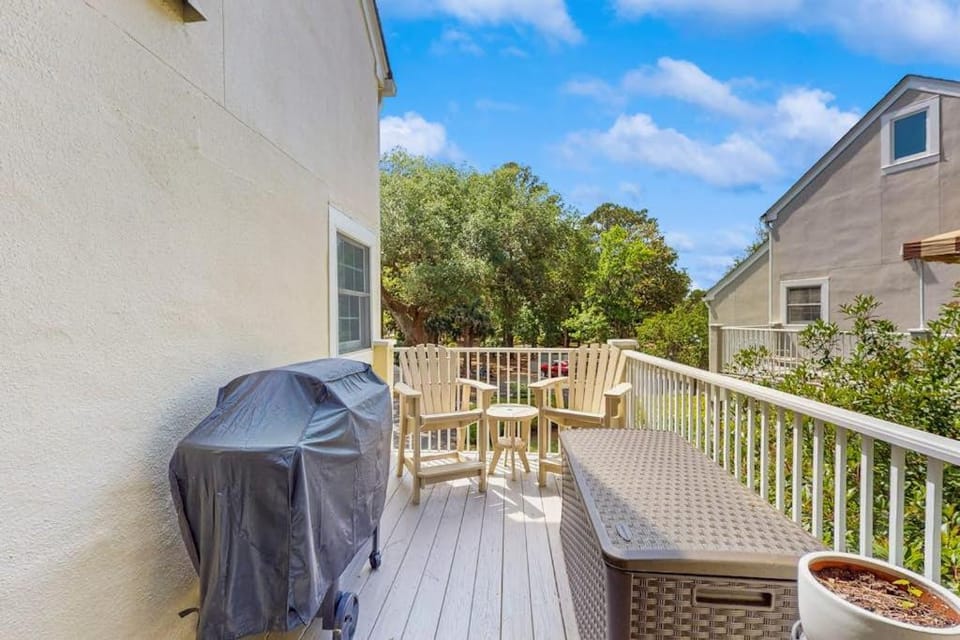 Evian 237 Apartment in Hilton Head Island