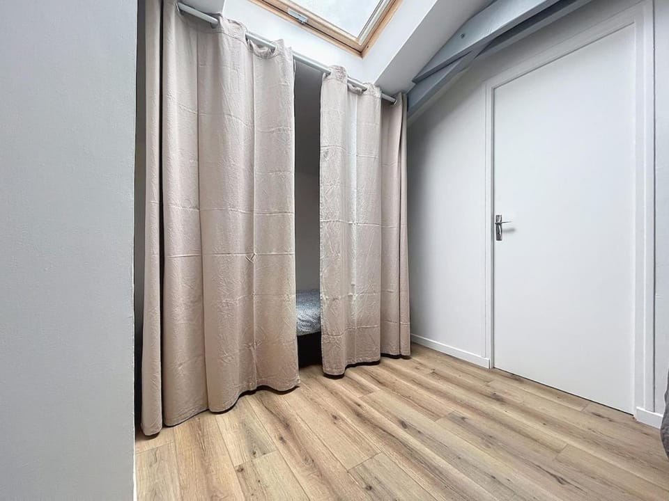 La Capsule Colocation Appartement partagé à deux personnes maximum Vacation rental in Rouen