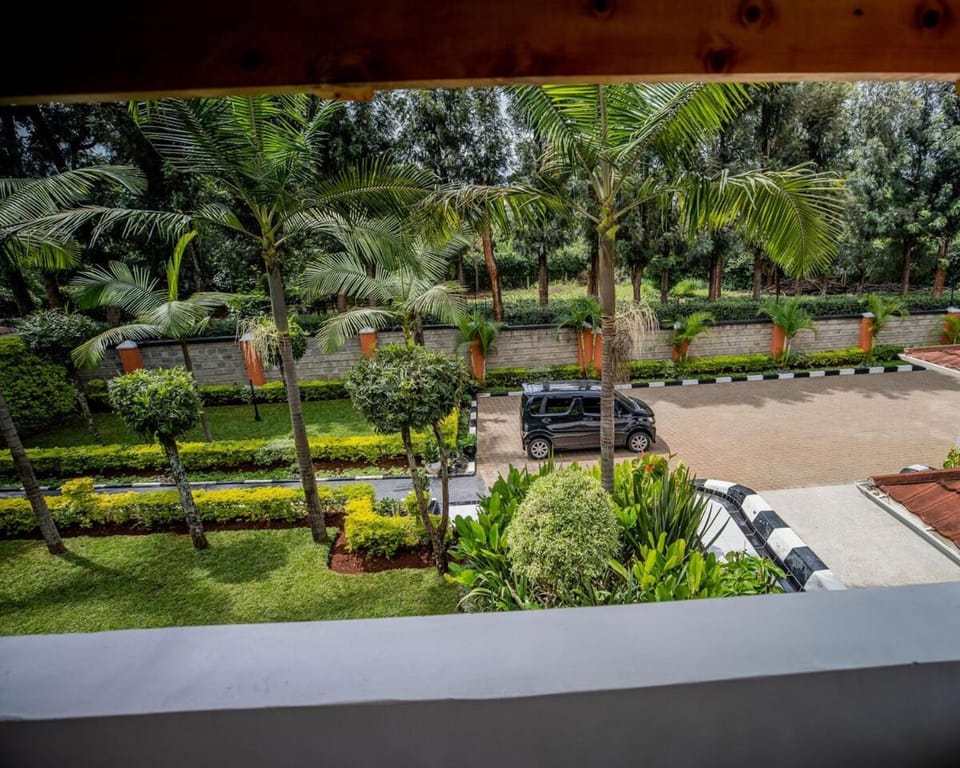 Garden view, Parking