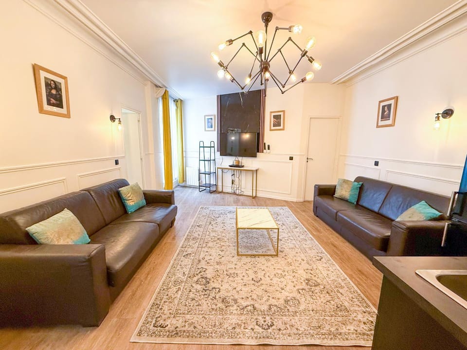 Urban Flat 107 - Sublime 4 Bedroom Opera Paris Apartment in Paris