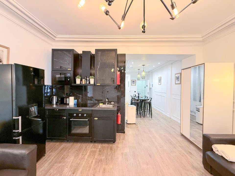 Urban Flat 107 - Sublime 4 Bedroom Opera Paris Apartment in Paris