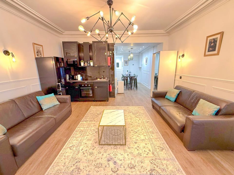 Urban Flat 107 - Sublime 4 Bedroom Opera Paris Apartment in Paris
