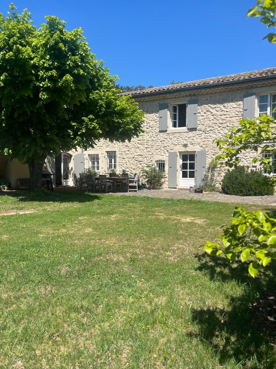 Le cabanon de la bergerie Bed and Breakfast in Grignan