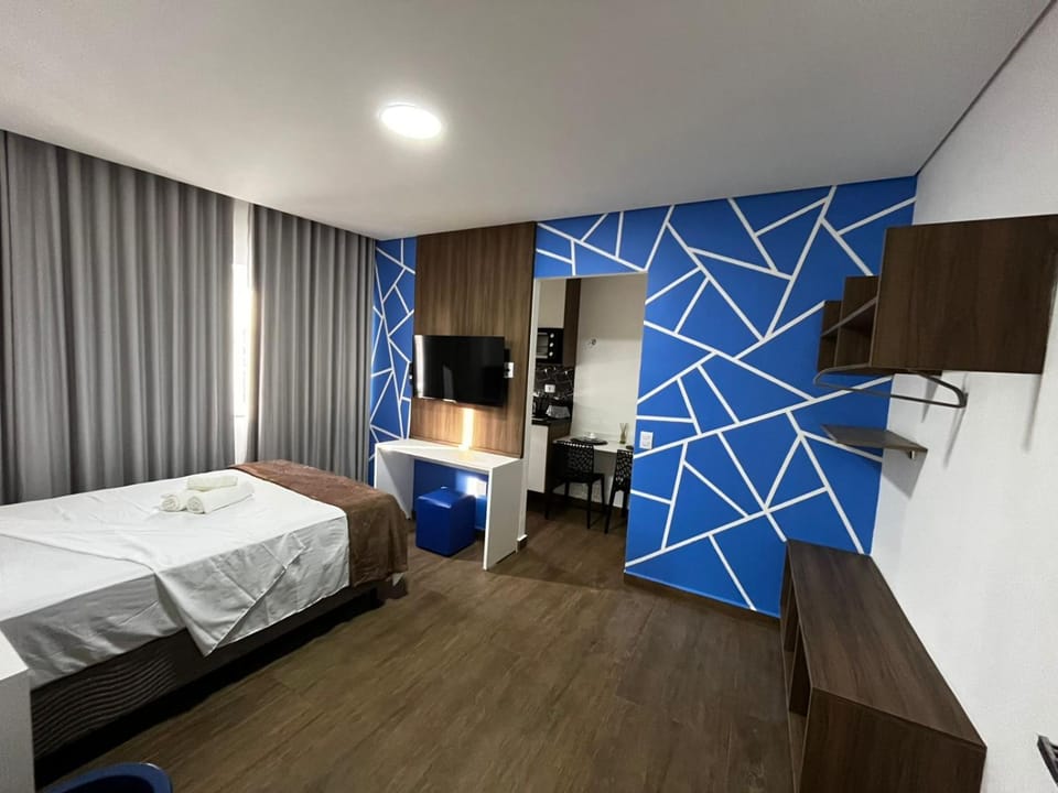 Bed, Bedroom, minibar