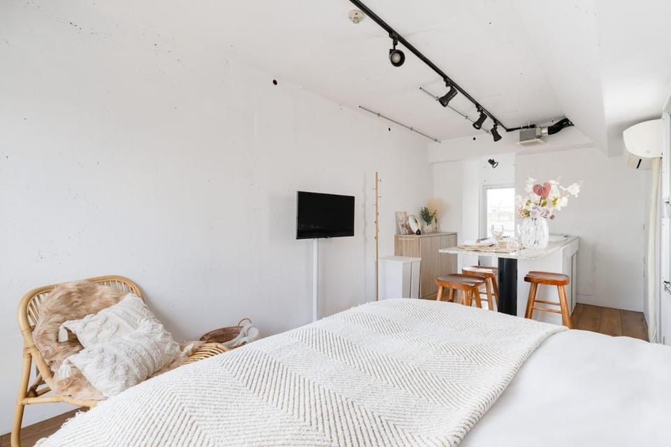 Casa di Luce - Stylish Stay near Shibuya & Meguro River Room405 Apartment in Shibuya