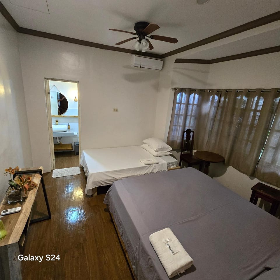 CM Guest house Bed and Breakfast in Puerto Princesa