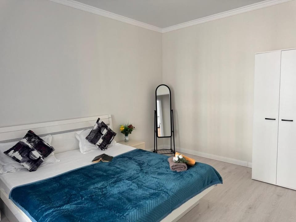 Отличная квартира на проспекте Туран Apartment in Kazakhstan
