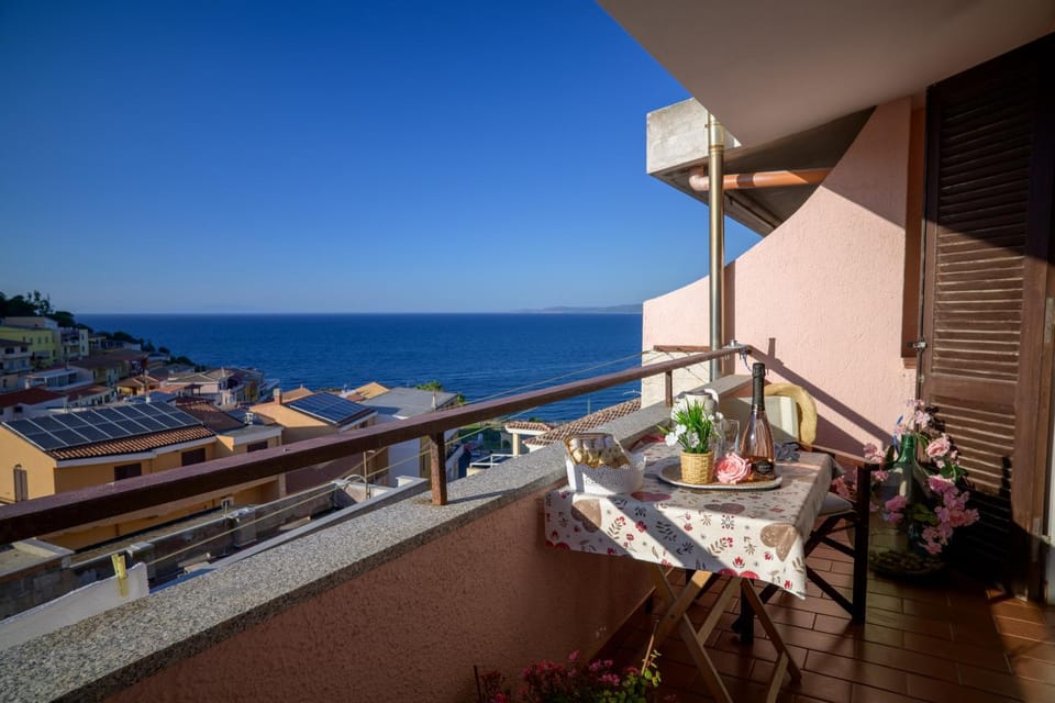 Seaview & Relax Apartment in Castelsardo