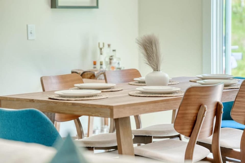 Modern Escape - Bella Vista Trails & Comfort House in Bella Vista