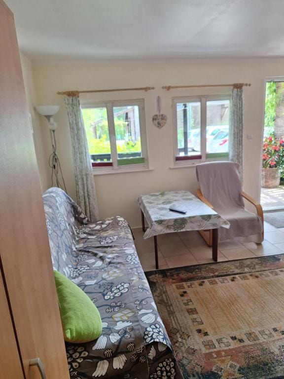 To Tu Nature lodge in Poland