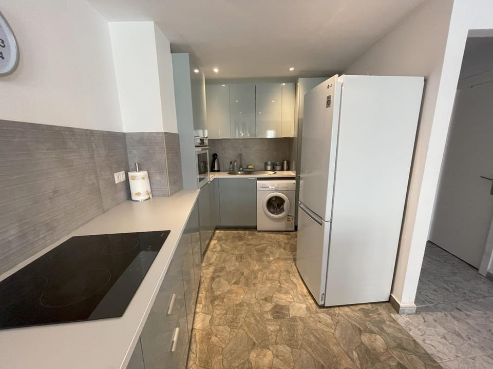 Intermobiliaria Rentals - Puerto Paraíso 42D Apartment in Estepona