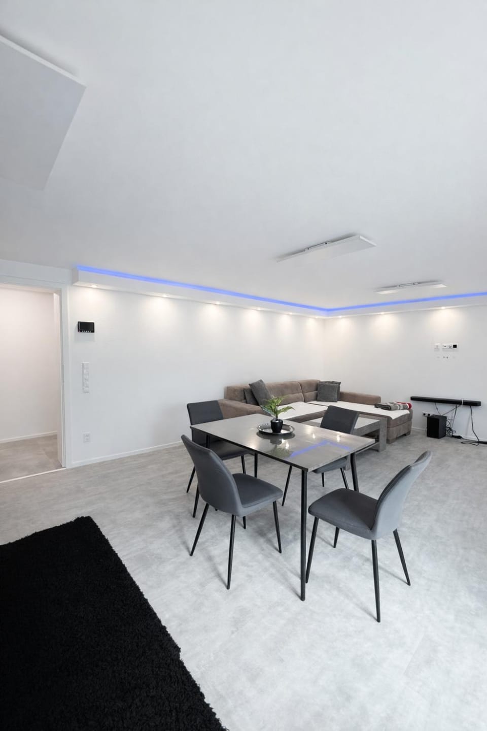 Living room, Seating area, Dining area