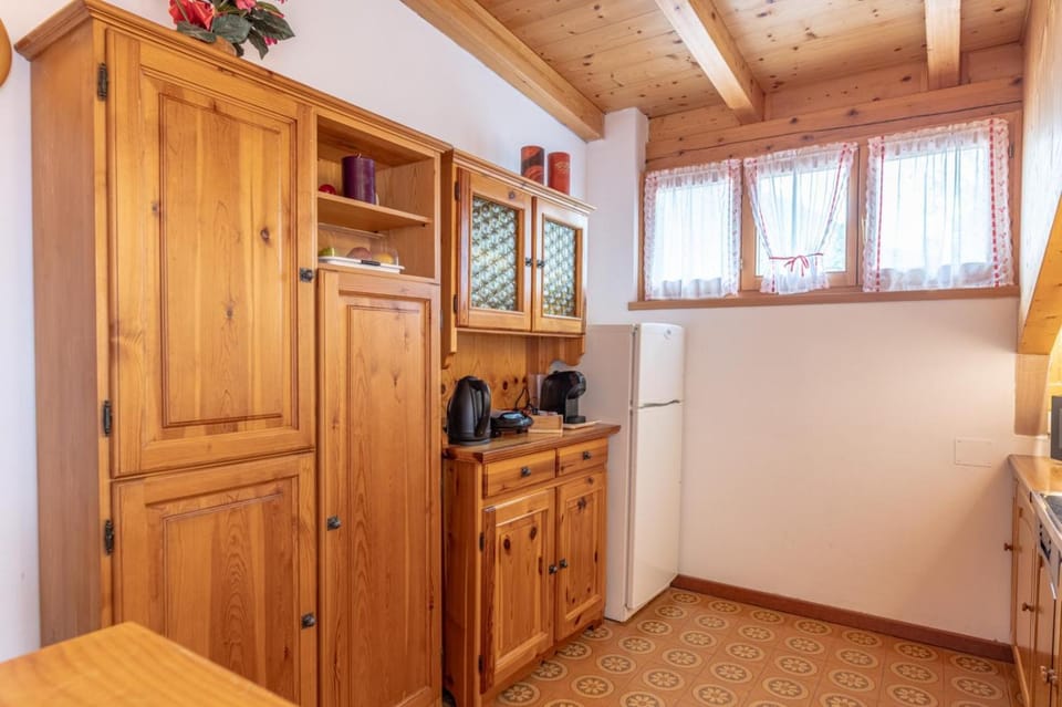 Kitchen or kitchenette, wardrobe
