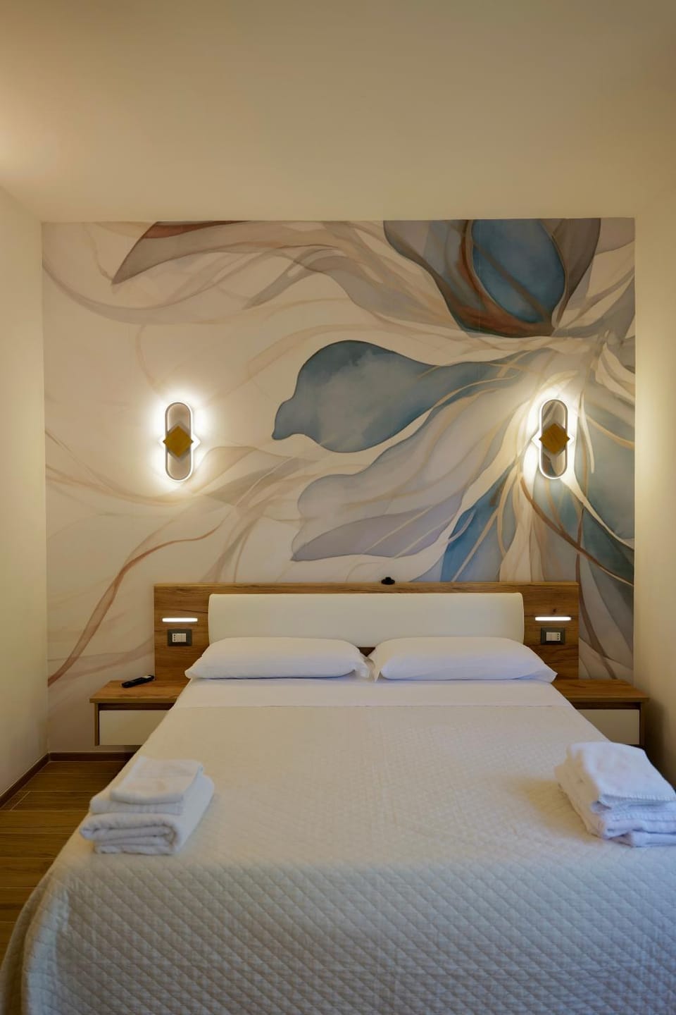 Lecco Rivers Retreat - Five Design Suites House in Province of Lecco