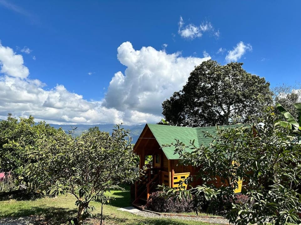 Glamping Cabaña Familiar Campestre 103 House in Cundinamarca, Colombia