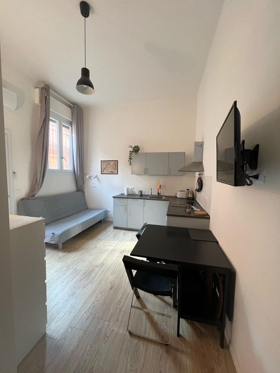 Faenza Studio Apartment in Bologna