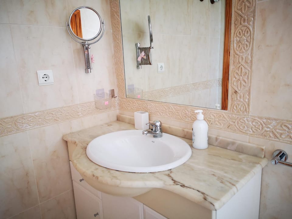 Chalet Campoamor con piscina privada House in Dehesa de Campoamor