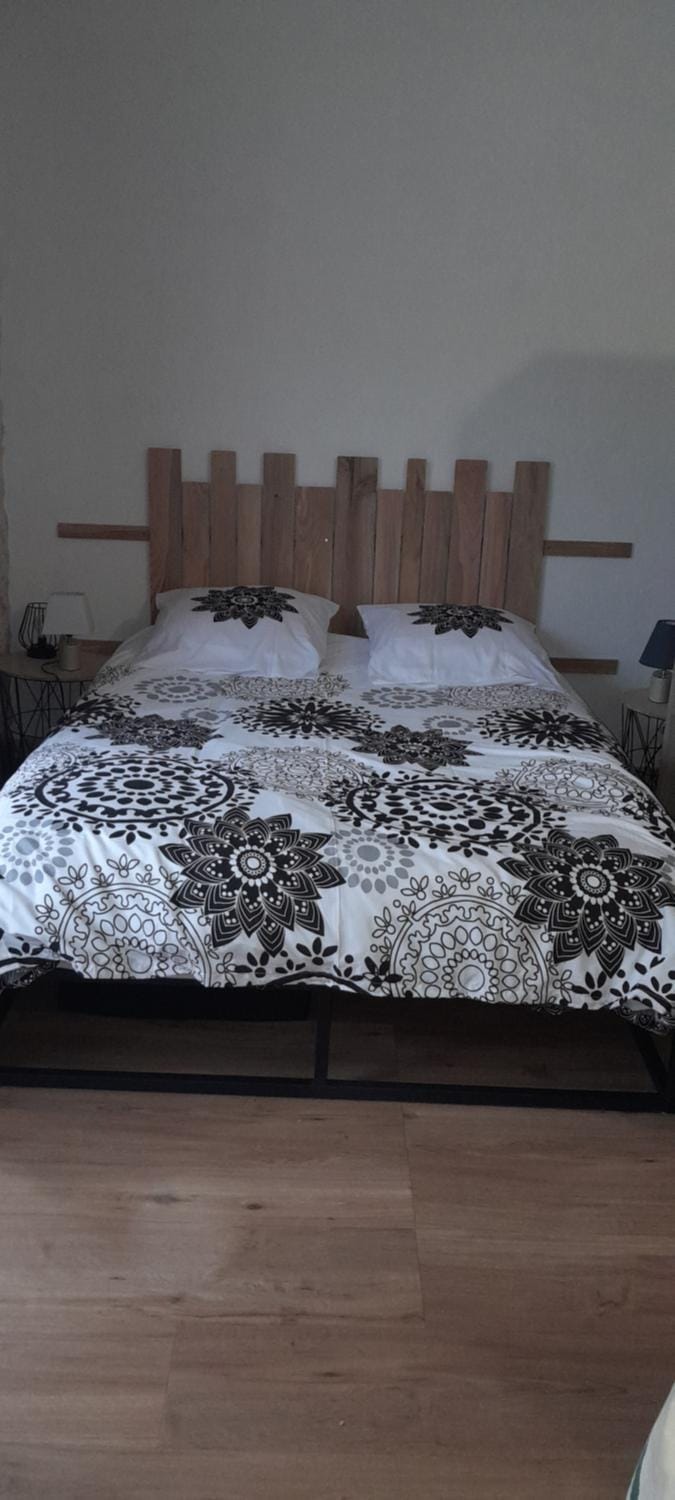 Studio 2 à 4 personnes avec balcon et parking Apartment in Auvergne-Rhône-Alpes