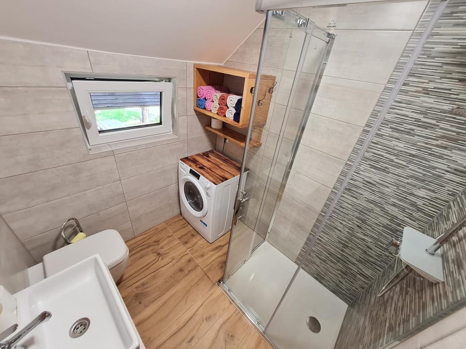 Bathroom, washing machine, dryer